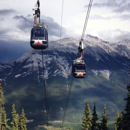 ROCKIES TREASURE - CANADA - 4 Nights / 5 Days